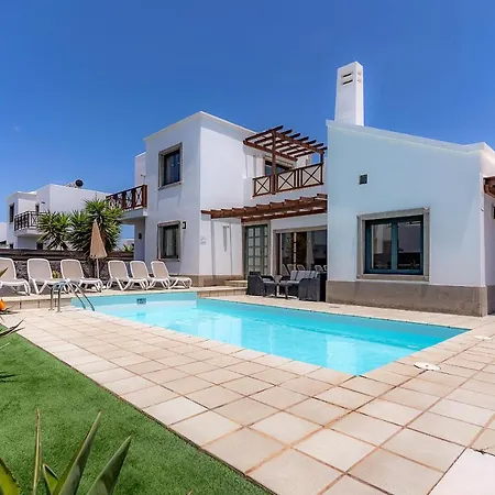 Villas Camelot By Escape